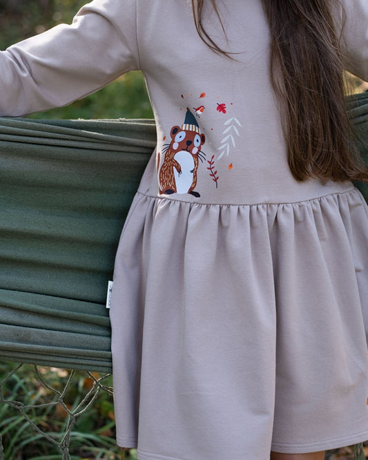 Trikotažinė suknelė ilgomis rankovėmis