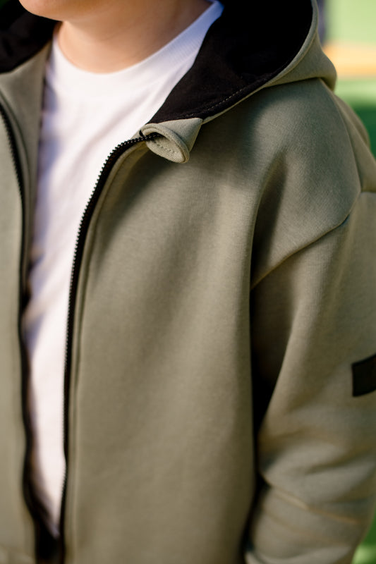 Šiltas laisvalaikio komplektas su užtrauktuku