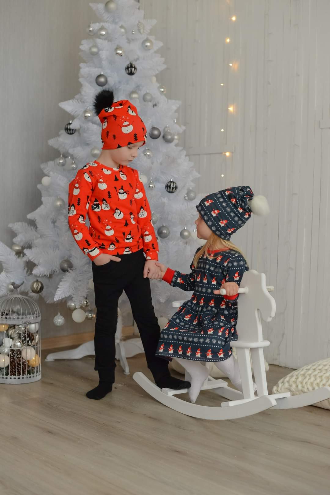 Džemperis Besmegeniai