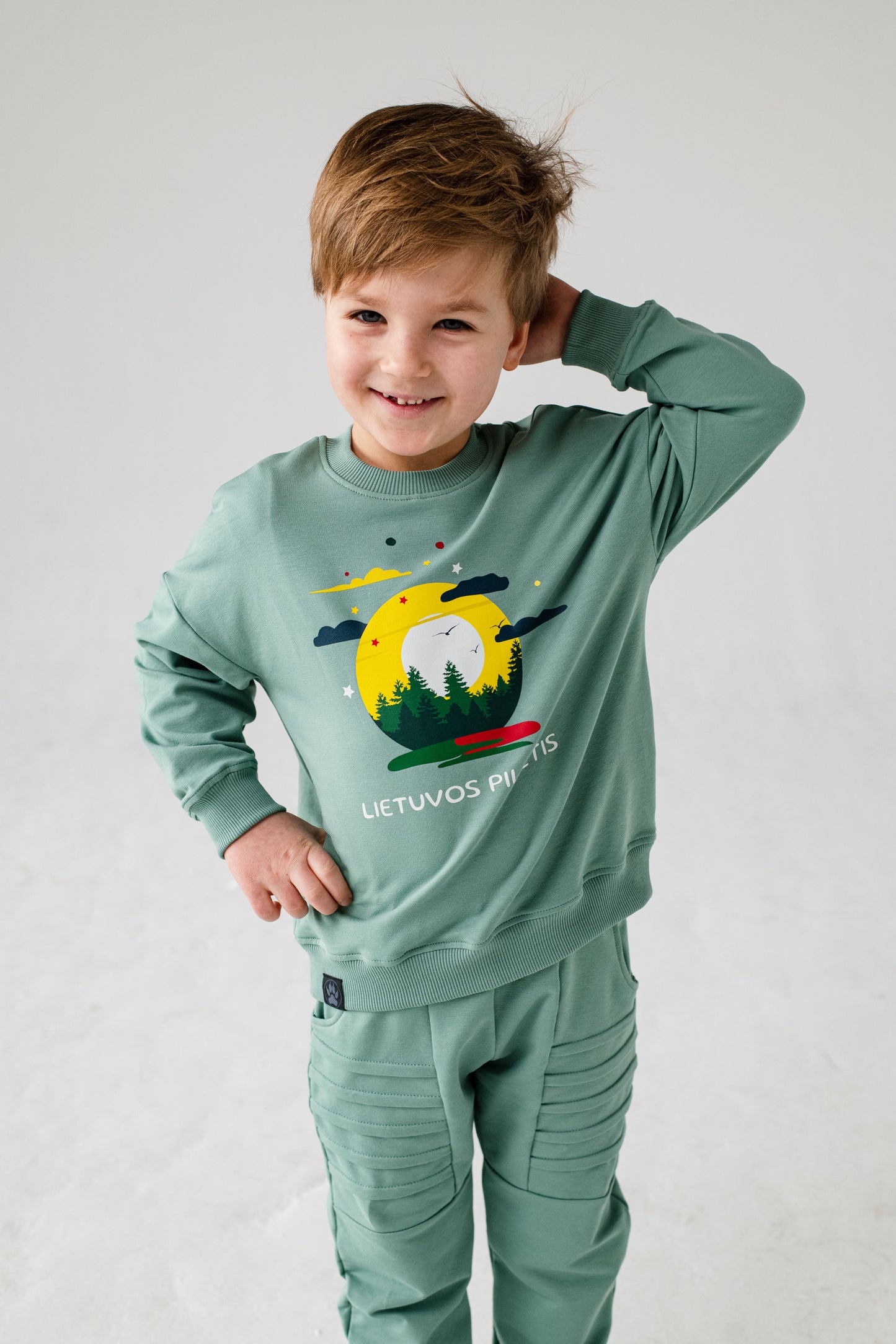 Trikotažinis laisvalaikio komplektas berniukui