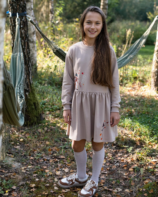 Trikotažinė suknelė ilgomis rankovėmis