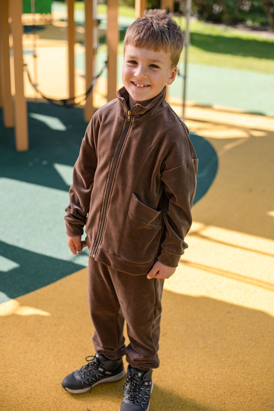 Veliūrinis laisvalaikio komplektas